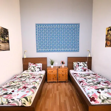 Hostel Travel&joy Backpackers