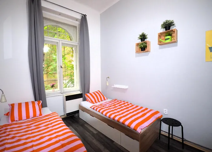 Travel&joy Backpackers Vandrarhem