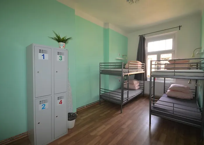 Travel&joy Backpackers Vandrarhem