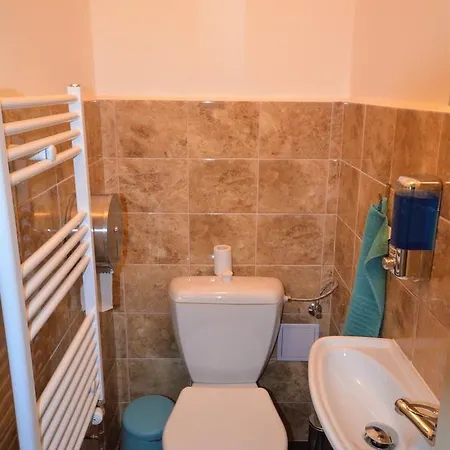 Travel&joy Backpackers