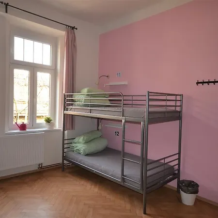 Travel&joy Backpackers *